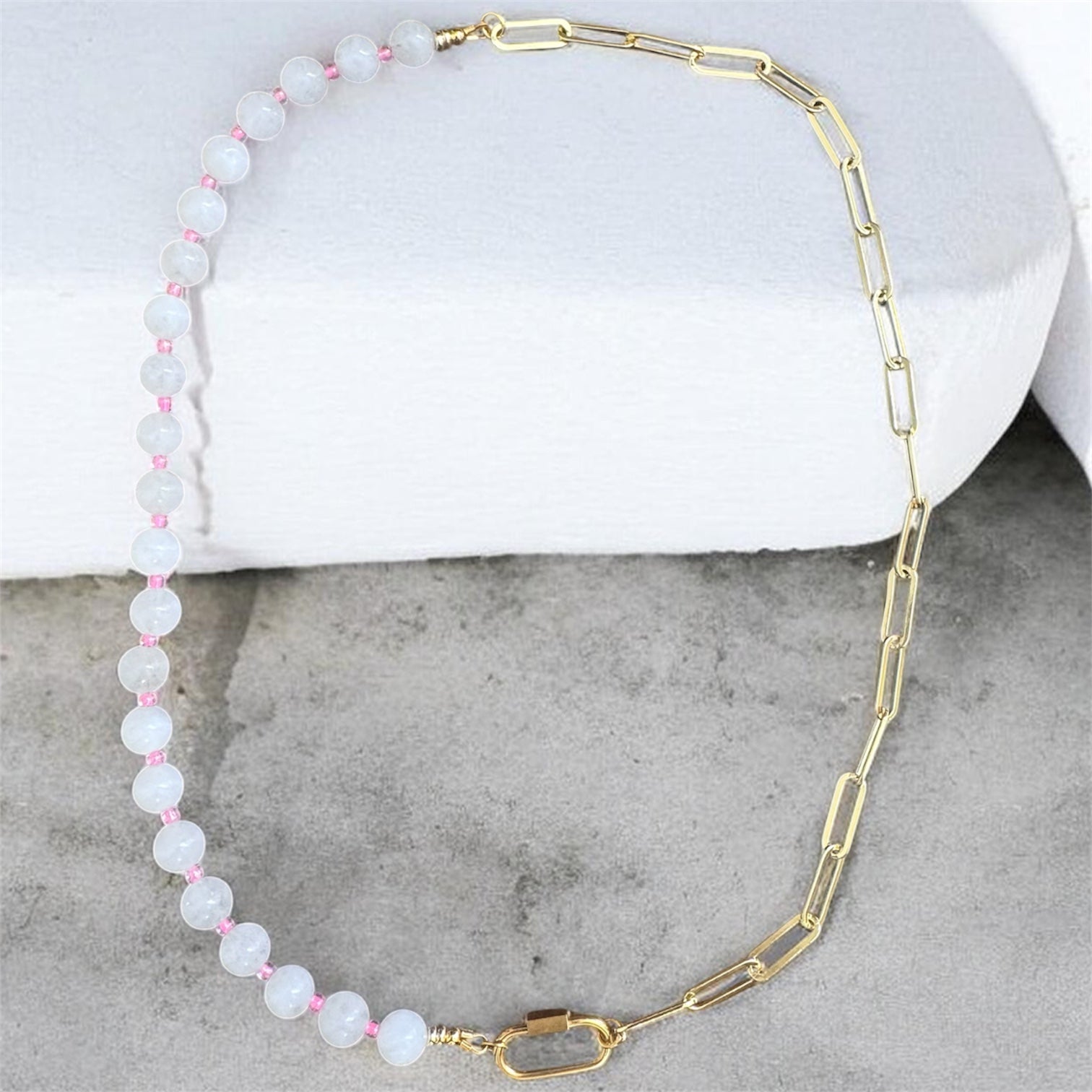 Dichotomy Necklace - Pink