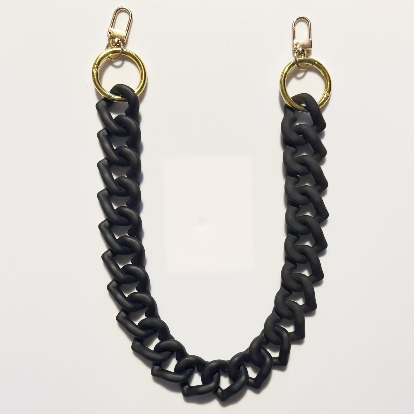Black Heart Acrylic Bag Chain - 18 inches