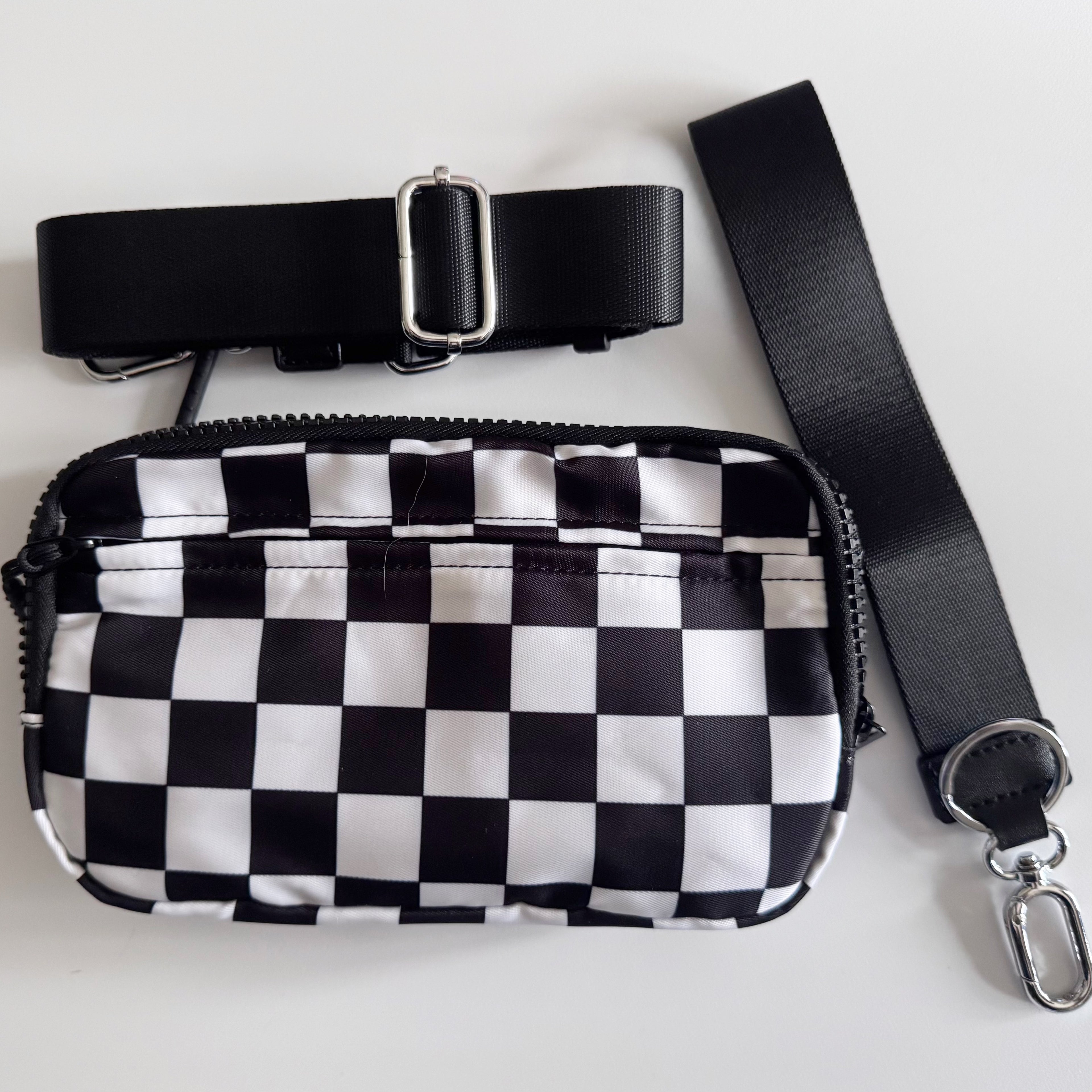 Large Black Checkered Wristlet Pouch