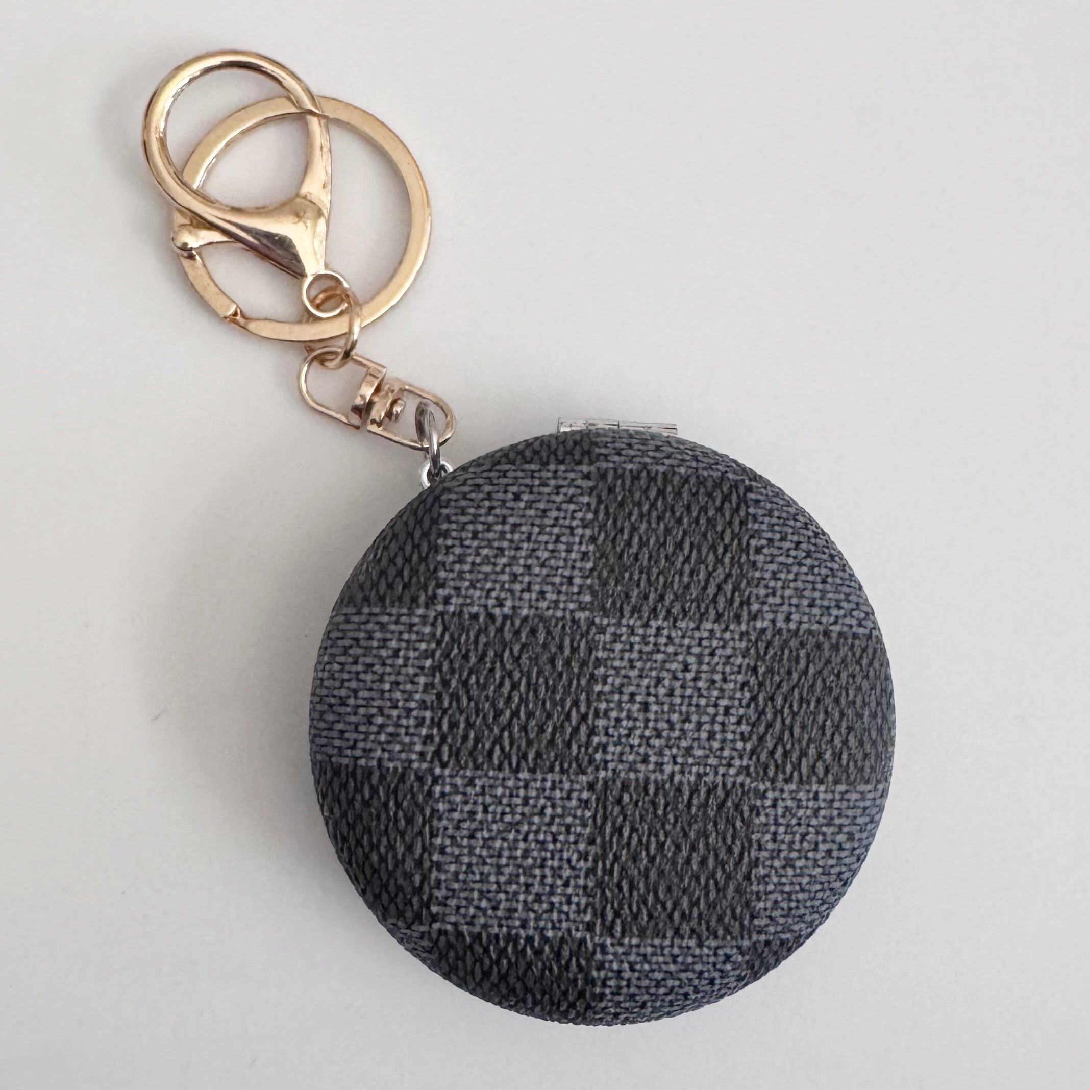Black Checkered Mirror Keychain